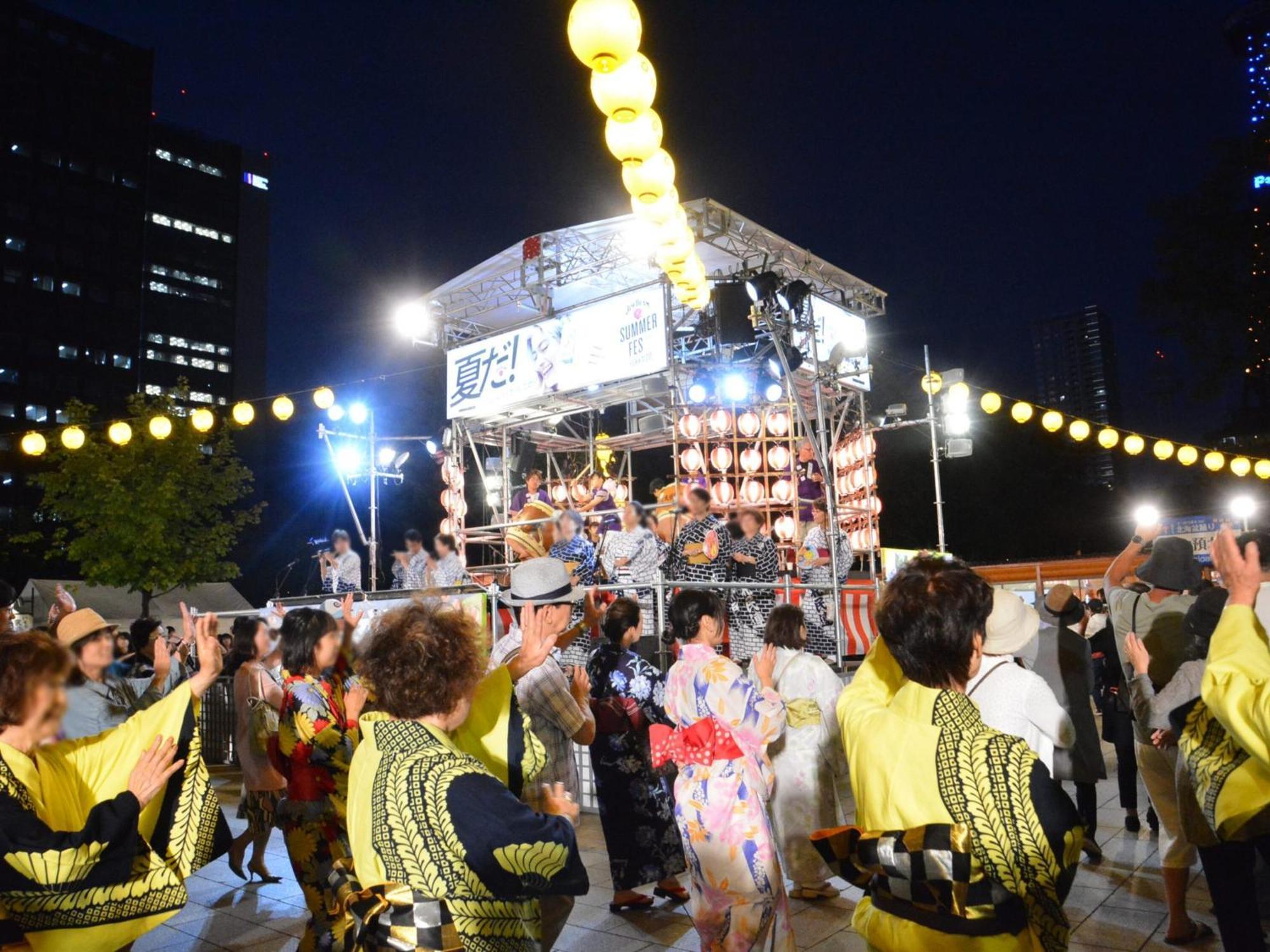 アパホテル 札幌すすきの駅前 エクステリア 写真